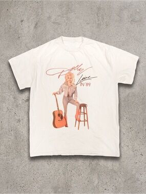 In Memory of Dolly Parton Live in '89 Vintage Tour Cream T-Shirt